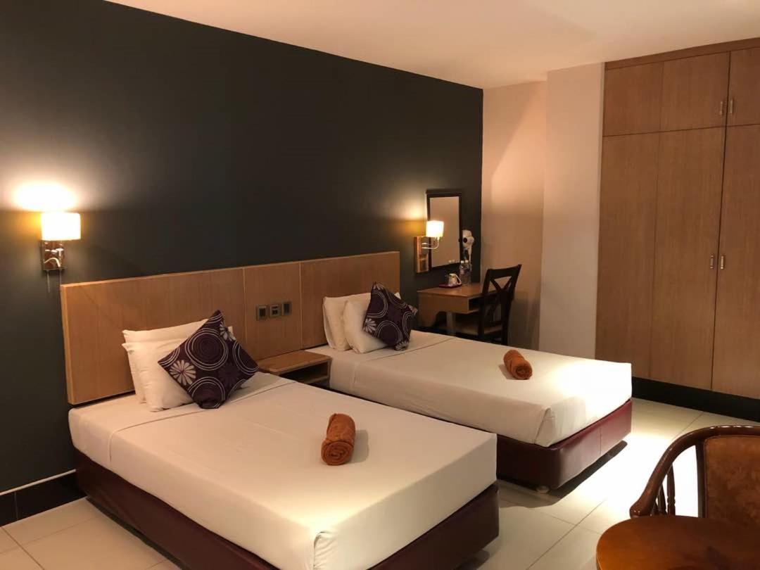 מירי The Room Hotel חדר תמונה