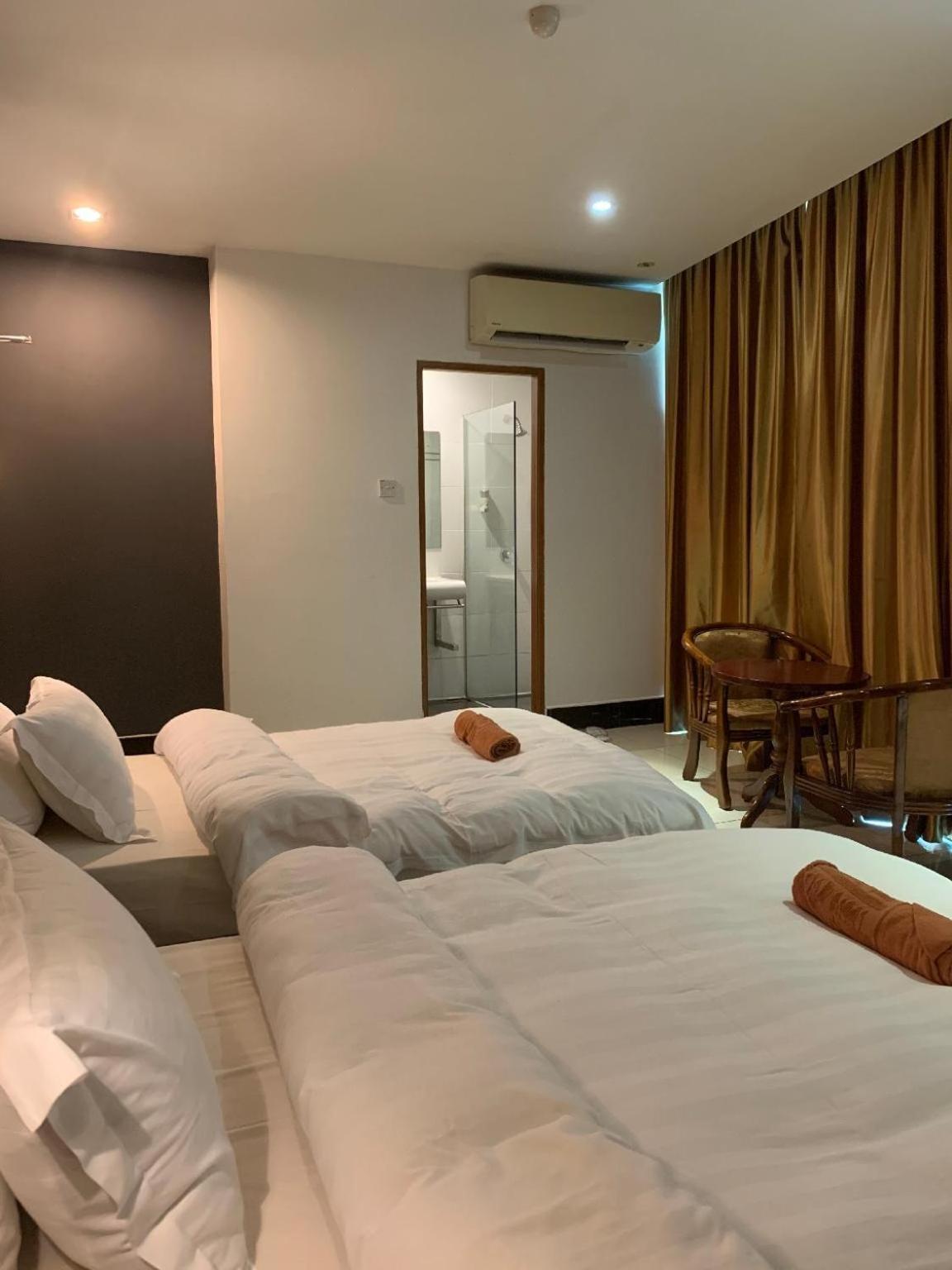 מירי The Room Hotel חדר תמונה