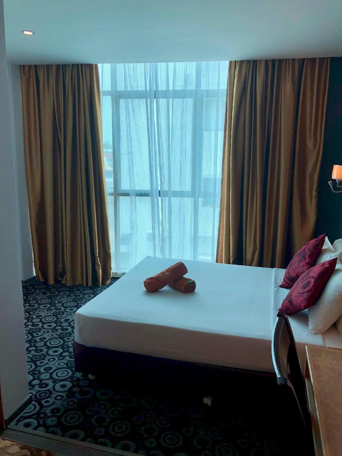 מירי The Room Hotel חדר תמונה